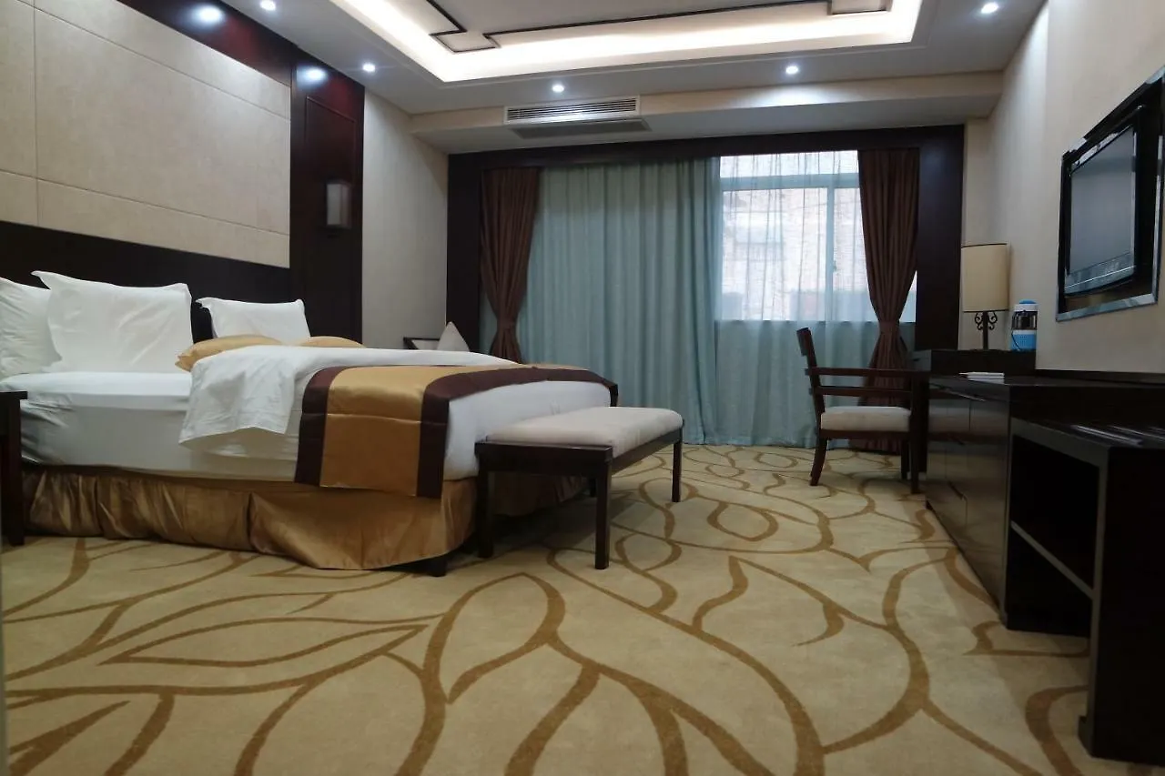 Kololo Courts Hotel And Restaurant Kampala 4*,