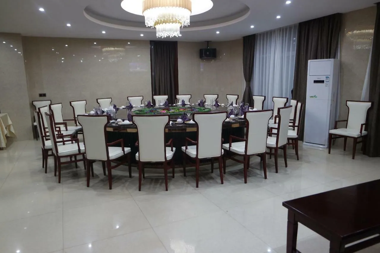 Kololo Courts Hotel And Restaurant Kampala