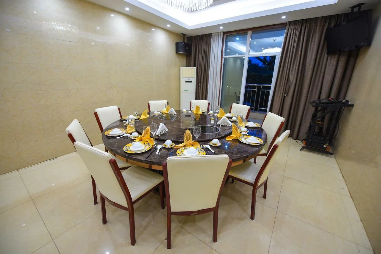 Kololo Courts Hotel And Restaurant Kampala